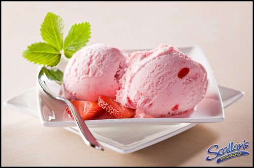Apple Farm Strawberry Ice Cream
